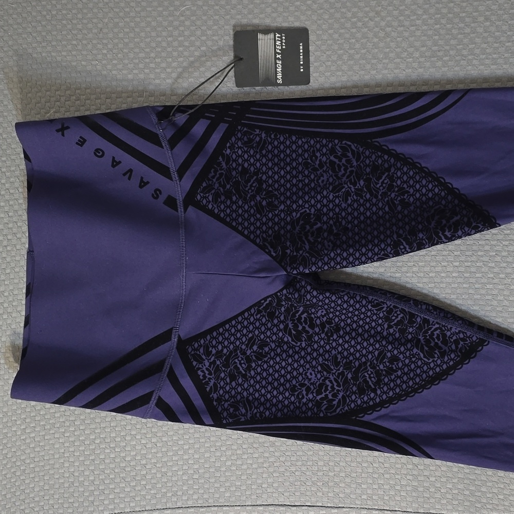 Savage X Fenty “Hotline” High‑Waist Leggings – Purple Velvet